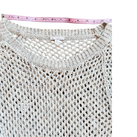 GAP Off-the-Shoulder Beige Sweater - Picture 7 of 10